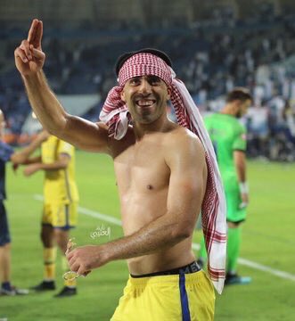 V aldoosre 💛👑بطل الدوري tweet media
