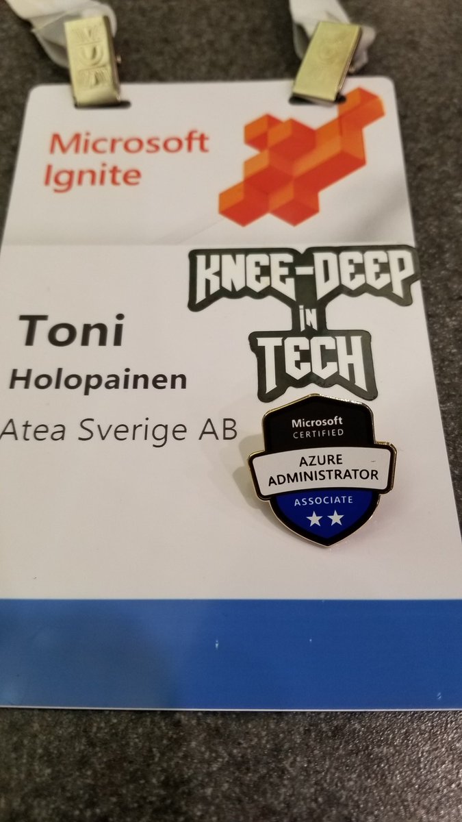 MrBlackSwe's tweet image. AZ-103 passed. #MSIgnite #kneedeepintech