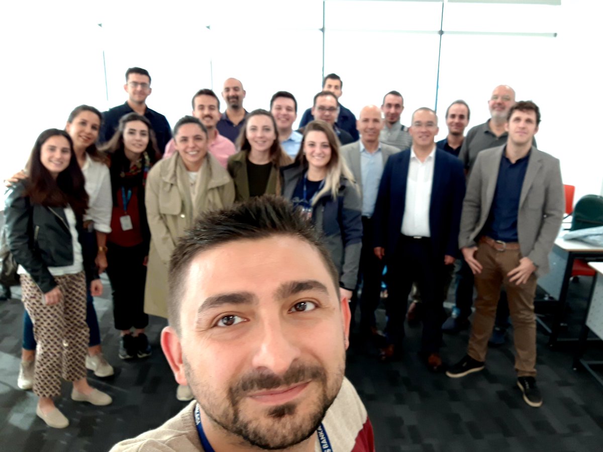 Dün ve bugün #İstanbul Şişecam'da  #stratejikdüşünme oynadık, çalıştık, konuştuk.. çok keyifliydi.. <a href="/akilevi/">akilevi</a> <a href="/pasabahce/">Paşabahçe</a>