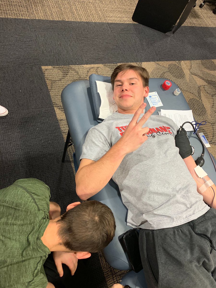 kcollegemlax's tweet photo. It wasn’t easy, but we got it done! #donateblood 💉✅ https://t.co/Xgn9lcx8wg