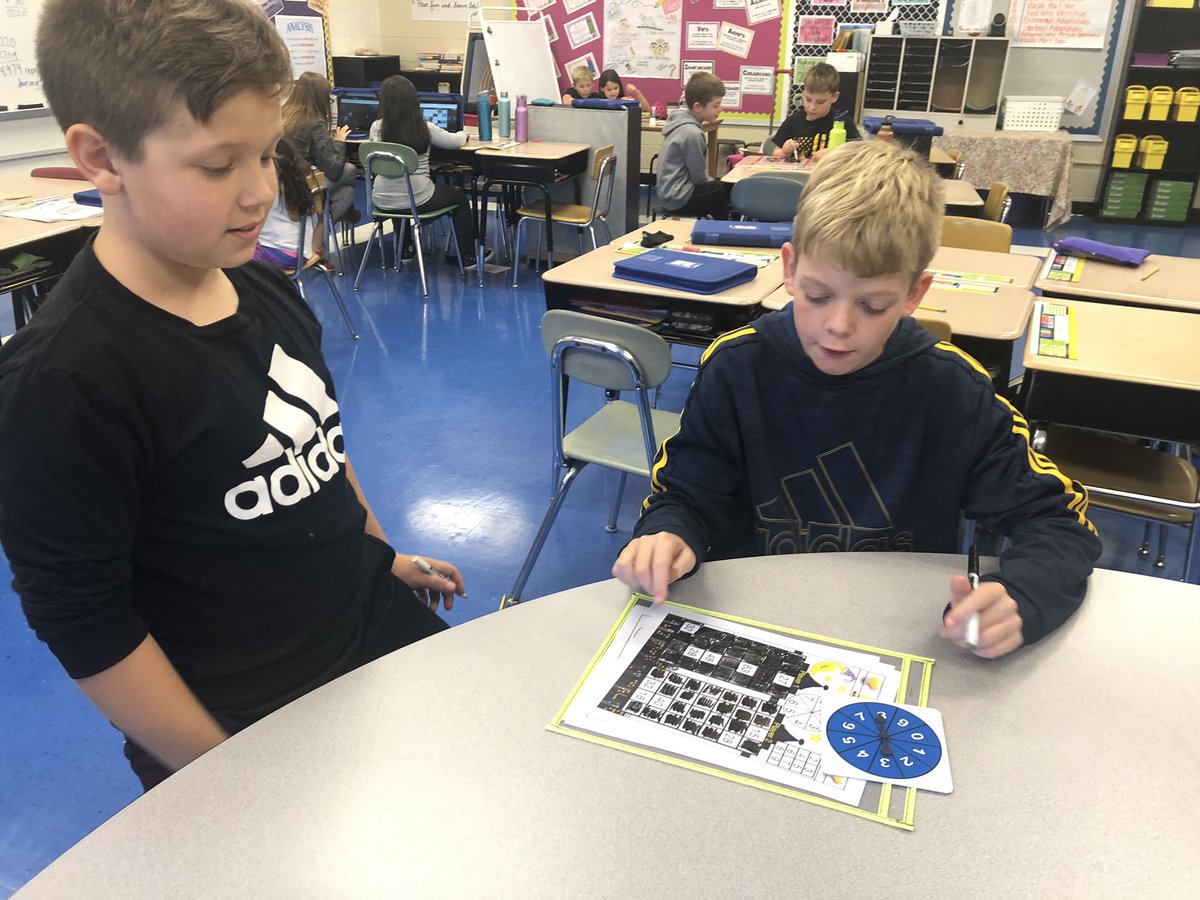 MrsStubanas's tweet photo. Multiplication games to help master our facts! @FawnArea https://t.co/J1AFMQbntX