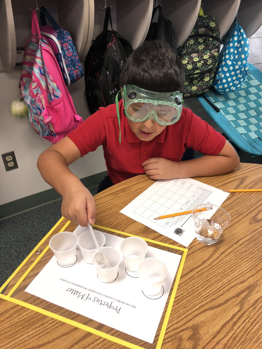 JordanKendalyn's tweet photo. @CarrolltonElem I’m grateful for hands on learning, and the amazing lightbulb moments that come with it! #CELionPride #TogetherWeCan https://t.co/EcJ0ccC7z1