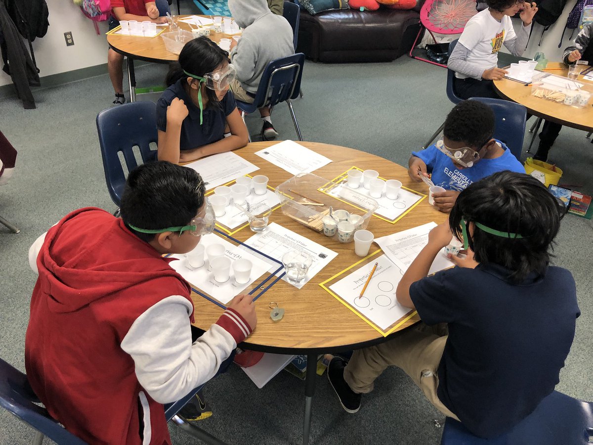 JordanKendalyn's tweet photo. @CarrolltonElem I’m grateful for hands on learning, and the amazing lightbulb moments that come with it! #CELionPride #TogetherWeCan https://t.co/EcJ0ccC7z1