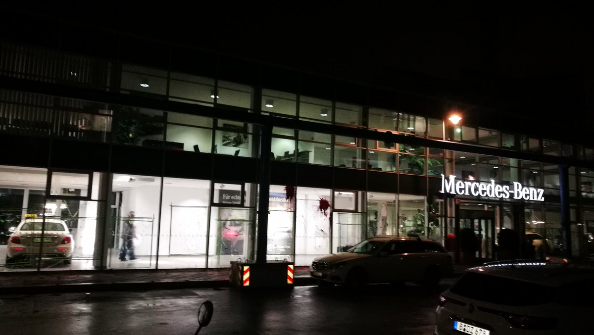 monotua030's tweet image. #Berlin #Kreuzberg #fight4rojava