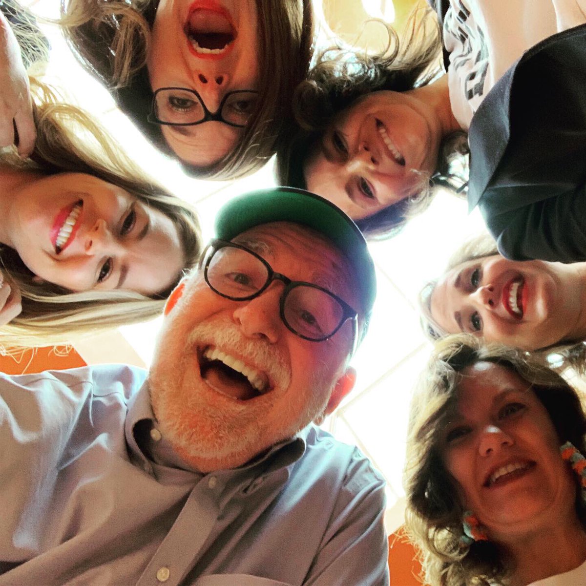 BeautifulDay_13's tweet photo. WE • ARE • HERE • 

@bobgoff is the NICEST!!! 

#lovedoes #everybodyalways #beautifulday #bekind https://t.co/L6ij5Q02Wr