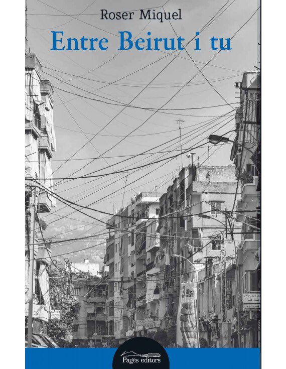 Comença la presentació de #EntreBeirutiTu a @LAIMPOSSIBLE_LL llegint l’inici de la novel·la l’autora mateix @rosermiq I sona molt bé!