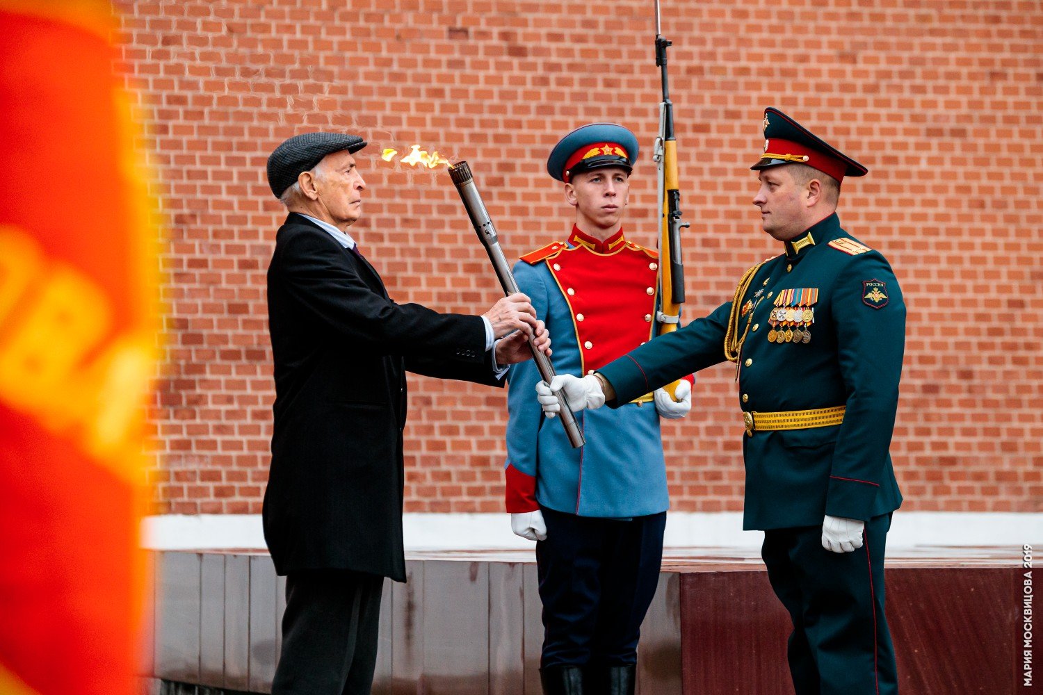 Президентский полк рота почетного караула. Почетный караул. Знаменная группа преображенского полка. Рота почетного караула кремль. 154 отдельный комендантский преображенский полк.