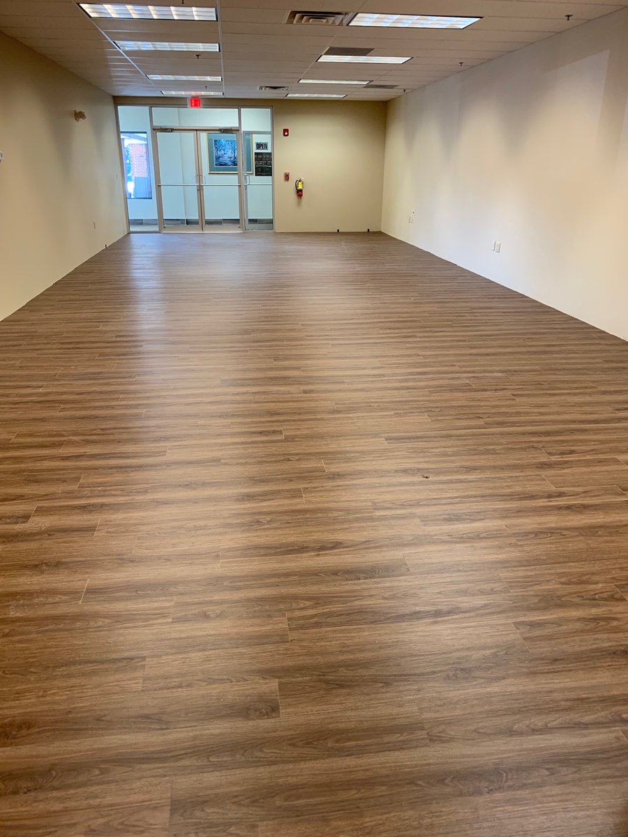 NortheasternDev's tweet image. Check out the new floor we just installed in the new AVAILABLE unit at Square One Plaza in #WilmingtonMA, which features new floors, walls, glass doors and bathroom.