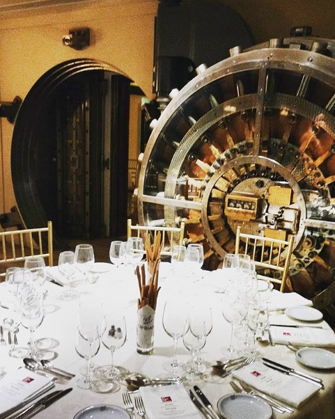 The Vault at our 55 Wall Street location is the perfect spot for an intimate celebration.
#CiprianiWallStreet #CiprianiClub55 #VaultRoom #NYC