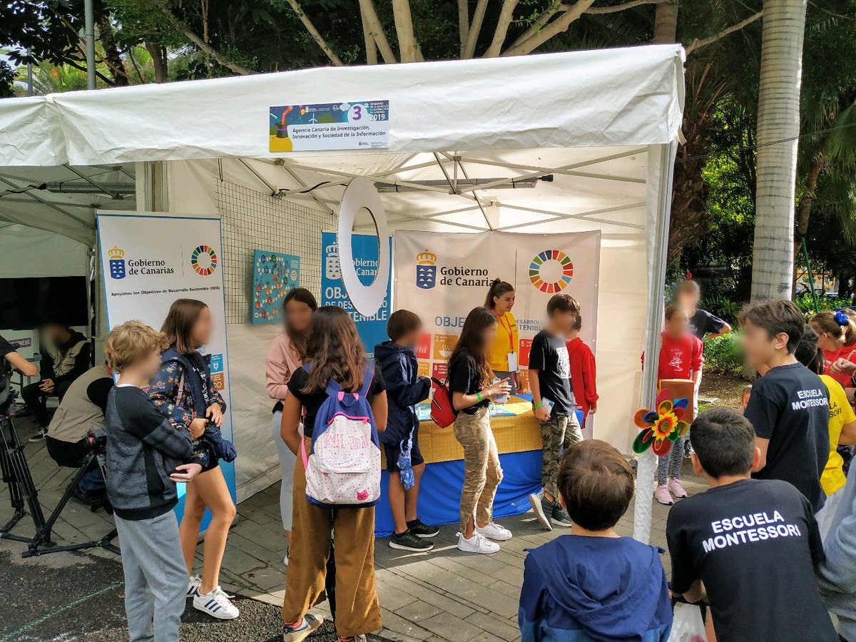 agenciaiisi's tweet photo. Juegos para representar y conocer los 17 objetivos de desarrollo sostenible #ODS de la Agenda 2030 

Actividad de la ACIISI en Miniferias Tenerife #esCIENCIAnomagia #CanariasIDi https://t.co/ZLbbqKl6N6