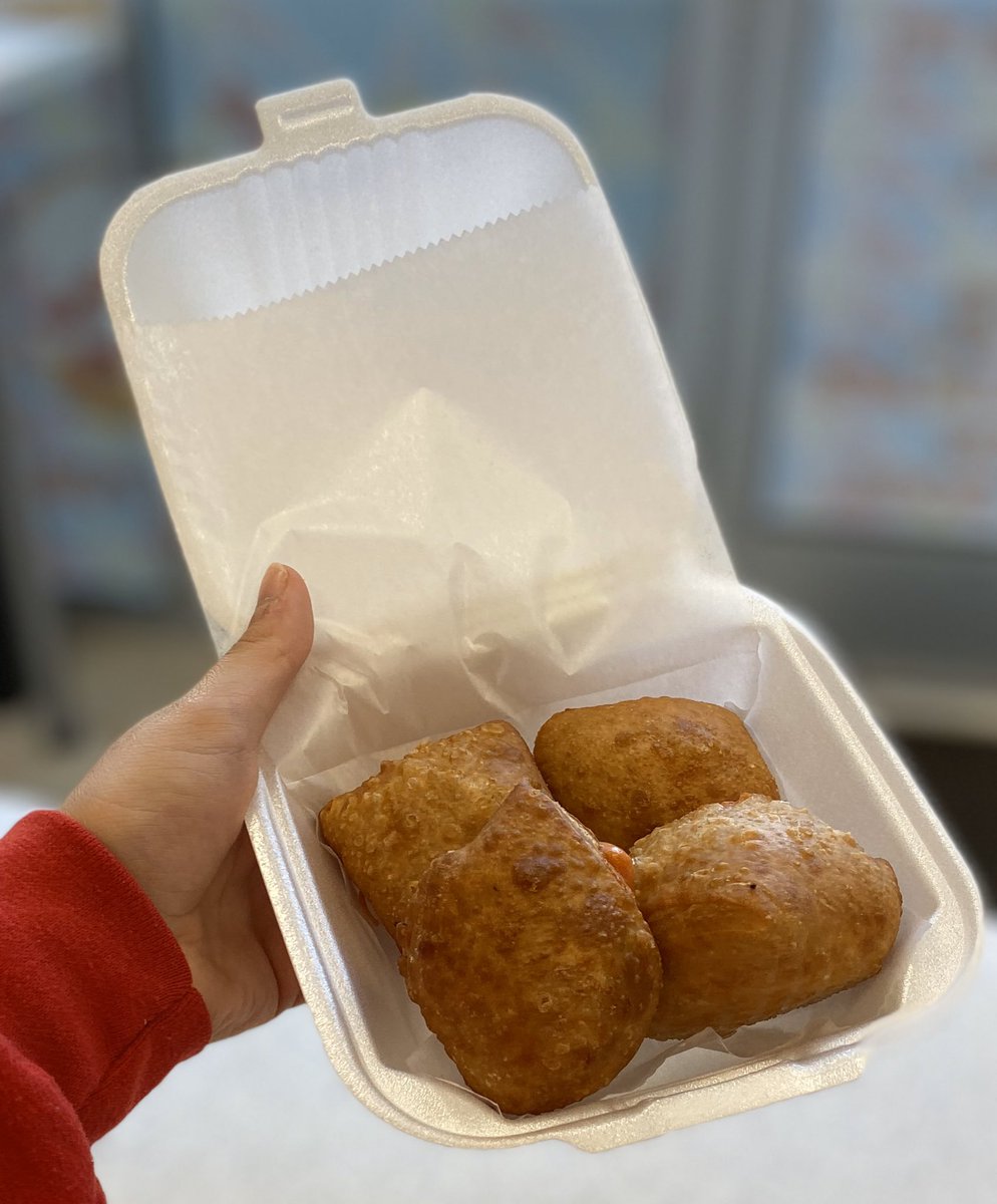 LionDogEwing's tweet photo. Panzarotti are available at Lion Dog! https://t.co/cU6gZr55fN