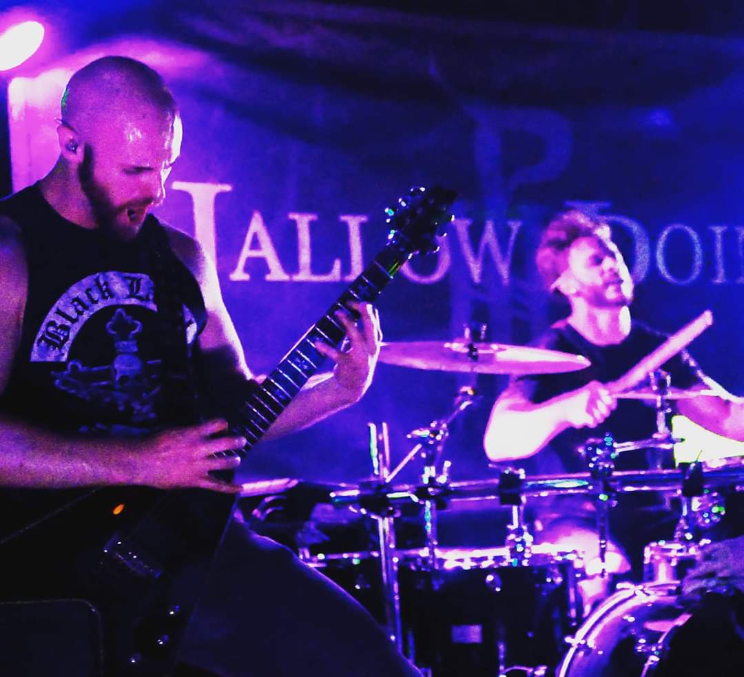 Hallow_Point's tweet image. Who would you like to see us tour with next year?! Drop us some names below! 👇

📸 Chris Wright