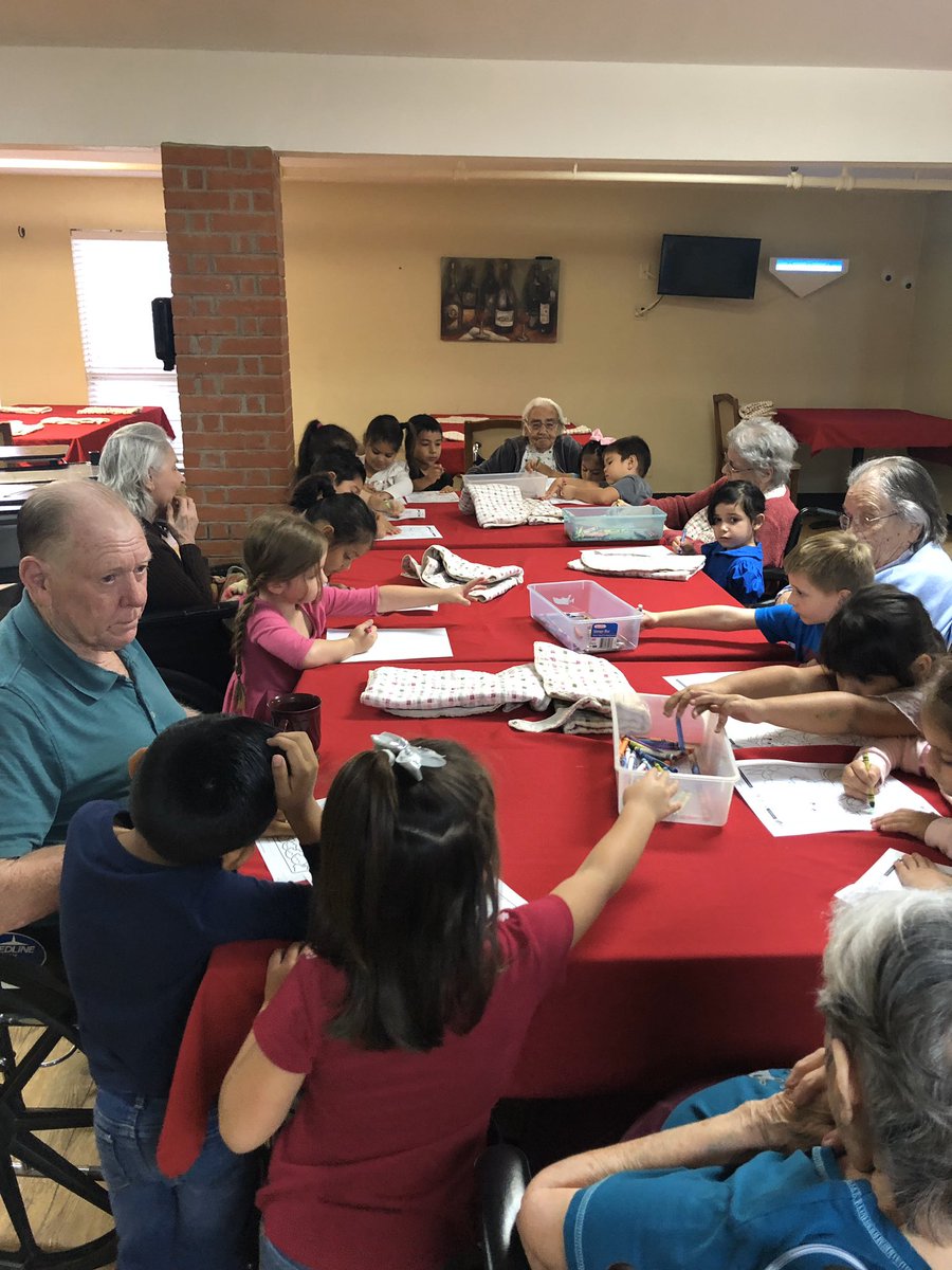 FPSBillieKids's tweet photo. Another recent opportunity for our PreK classes to partner with Fbg Nursing Home. Coloring is always fun for everyone!! #FPSPride #BuildingRelationships #Community #TeamPriess https://t.co/jPcsP2T7Qb