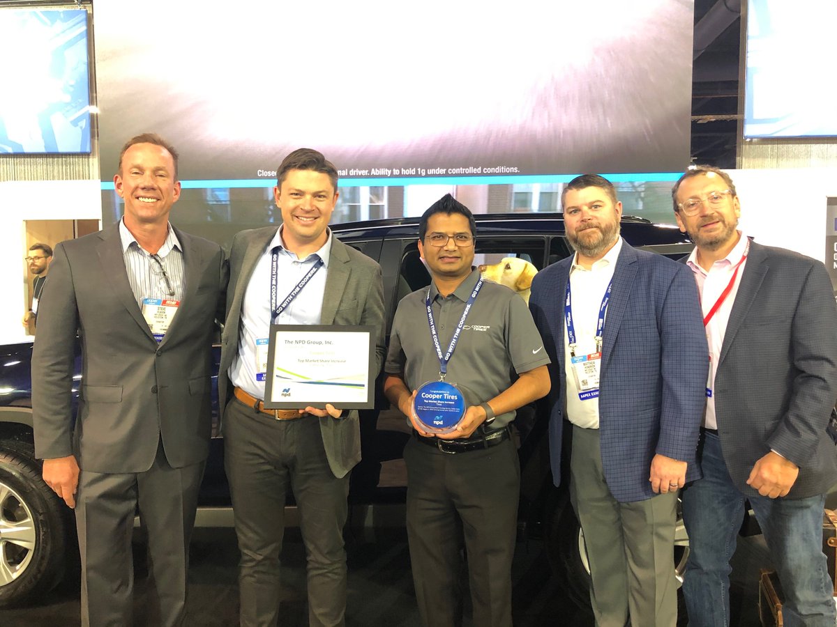 nathanhshipley's tweet photo. @CooperTire receiving our @npdgroup award for capturing the highest increase in U.S. market share in the Tires category! Congrats! #AAPEX19 #SEMA2019 https://t.co/O5X5Ii3RHp