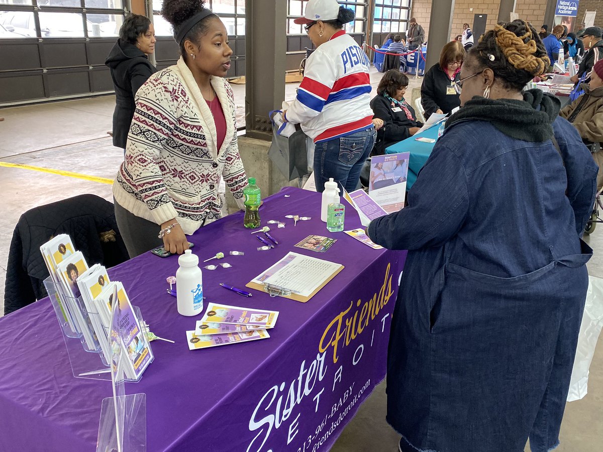 SisterFriendDET's tweet photo. .@SisterFriendDET participated in @DTE_Energy’s Customer Assistance Day today @EasternMarket. Learn more at https://t.co/KAcx5PsLXG. #CommunityHealth #PublicHealth #DetroitHealthDepartment https://t.co/kL1njkOpIv