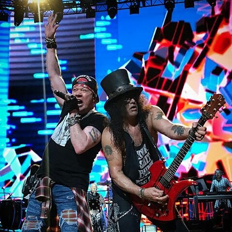 Legends R Rocking The Vegas... 
Guns N' Roses  _ The most Dangerous Band on Earth.... #GNR
#NotInThisLifetime tour 2019 
<a href="/Slash/">Slash</a> #RiffLotd #Rockstar 
<a href="/axlrose/">Axl Rose</a> #VocalBeast #TheLegend 
#GnFnR #RnFnR #gunners #rock