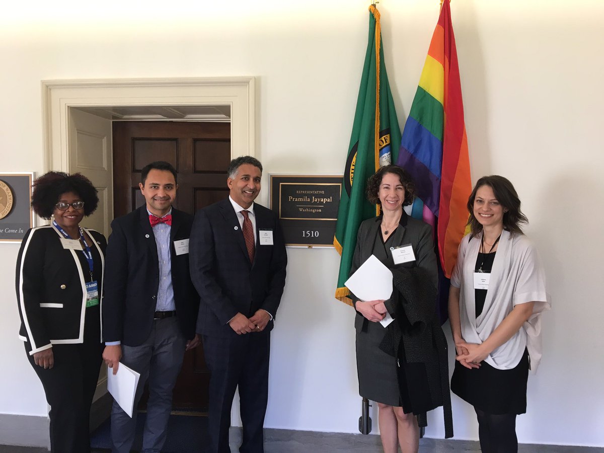 Thank you to the office of @RepJayapal for meeting with us to advance American  kidney health! #advancingamericankidneyhealth @nwkidney #kidneyweek #kidneyadvocates