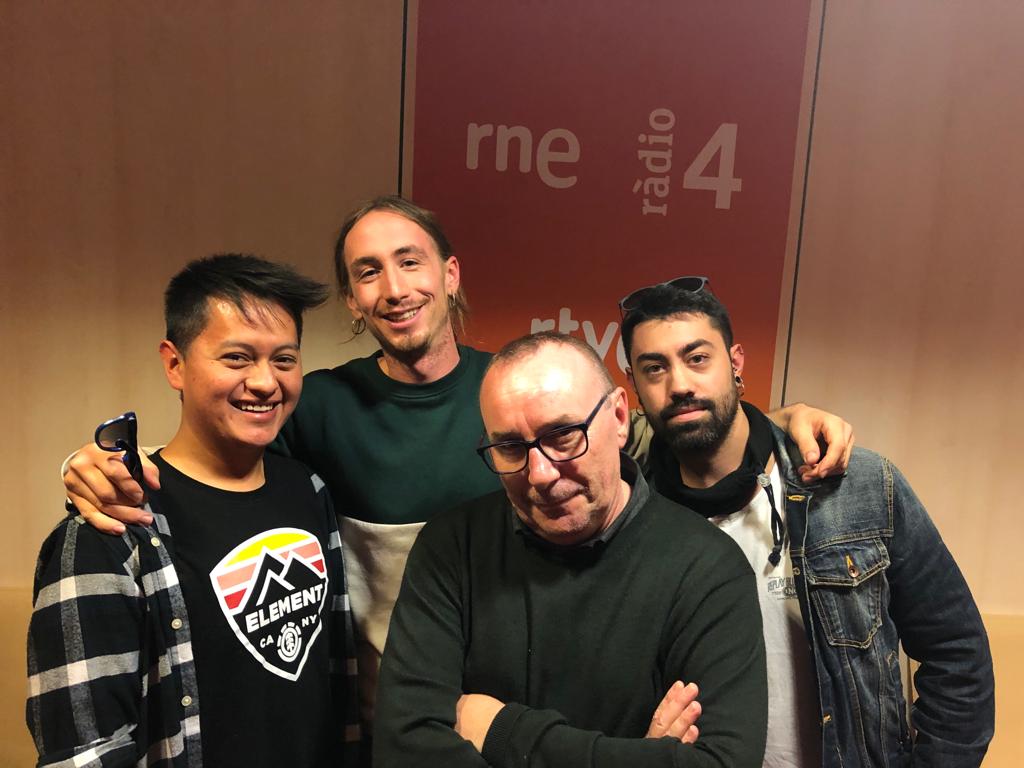 CuitsO's tweet image. Avui també hem fet una visita a @radio4_rne al programa @CatalunyaExpres per parlar del nou àlbum que sortirà el 22N ✊ @Picap #cuits #musica #radio #noualbum #esclatentempestes