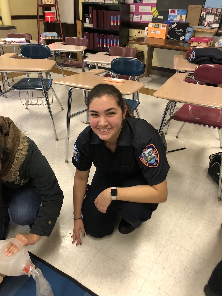 OHSFHCL's tweet photo. Great surprise visit from Valentina Garcia, former Future Healthcare Leader, current EMT at OVAC and pre-med student!  #OPride #ClassOf2019 @OHSFHCL @OHSPrincipal3 @OssiningSchools https://t.co/jGEVPLydqV