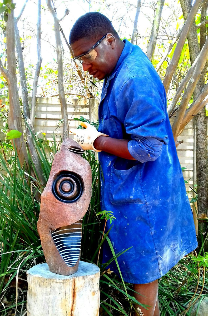 DavidNgwerume's tweet photo. Never think that you are TOO SMALL to make a DIFFERENCE,Remain COURAGEOUS for it only takes one to understand that there is SOMETHING more important than FEAR.
#sculpture #irony
#stone. #SpringStone
@DavidNgwerume #Africa
#ArtistOnTwitter #art https://t.co/0rJNRe6J79
