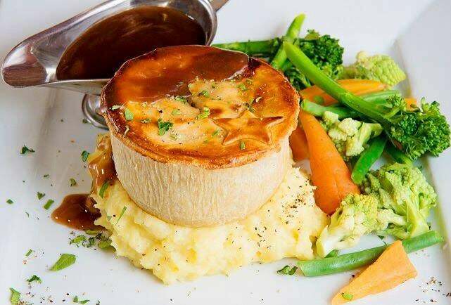 The Moon Pub tweet media