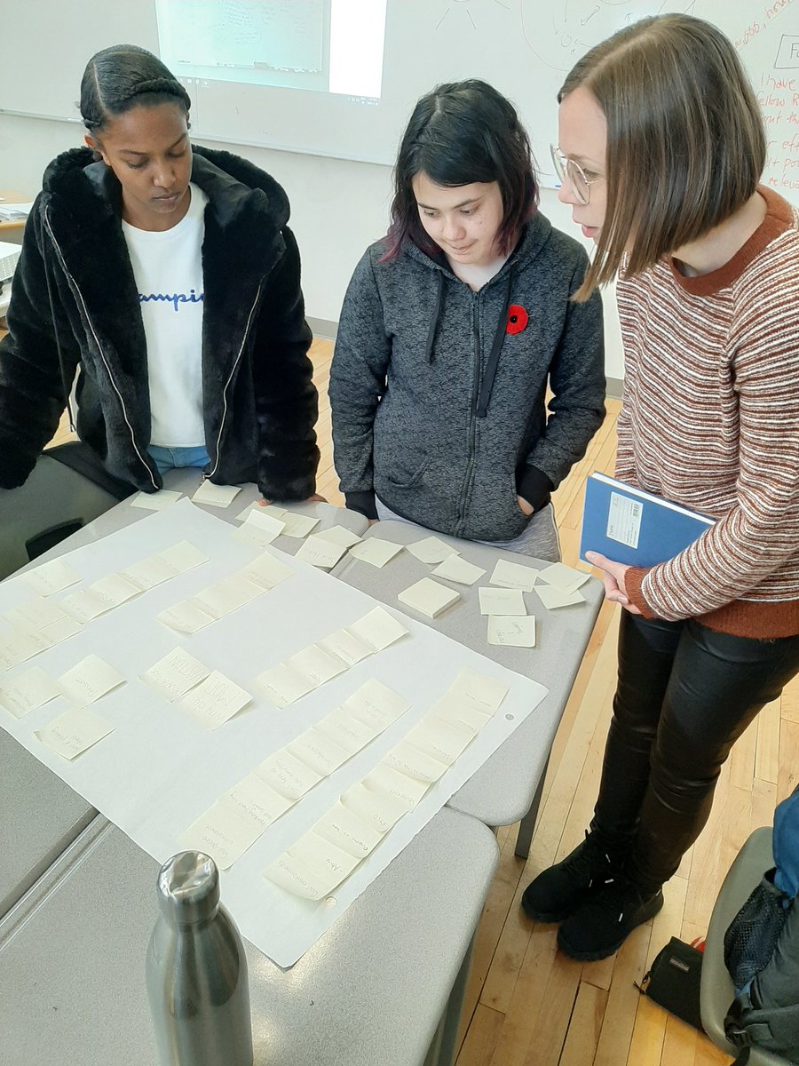 mressabhai's tweet image. Our @JohnPolanyiCI @RotmanIThink ss teaching 16 Principals and the Mayor from a cute city in Norway. Loved hearing the Conversations of their #causalmodels regarding Anxiety, Losing Motivation, Becoming a Pro Athlete and Becoming a #YouTube star. Students are our teachers!!!