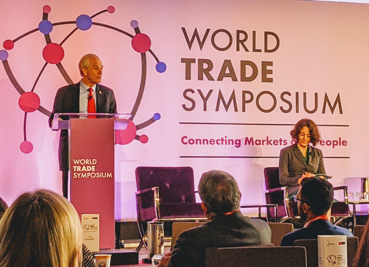 Alisa DiCaprio tweet media