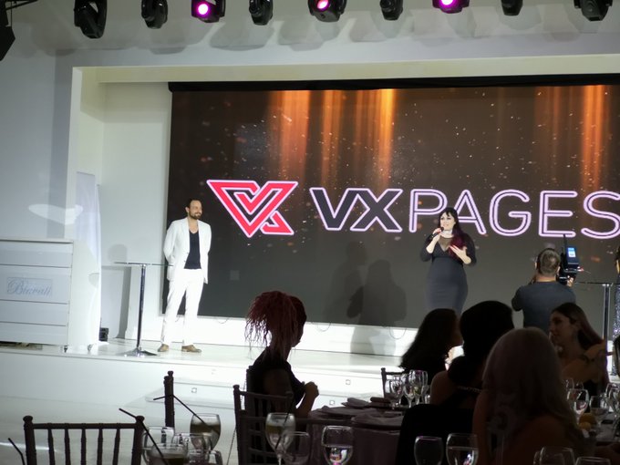 camsites awards gala is happening right now, hosted by the wonderful @Nikki_Night ! Going so much better<a href="/tag/wcsumemes"class="tags"><span>#wcsumemes</span></a>