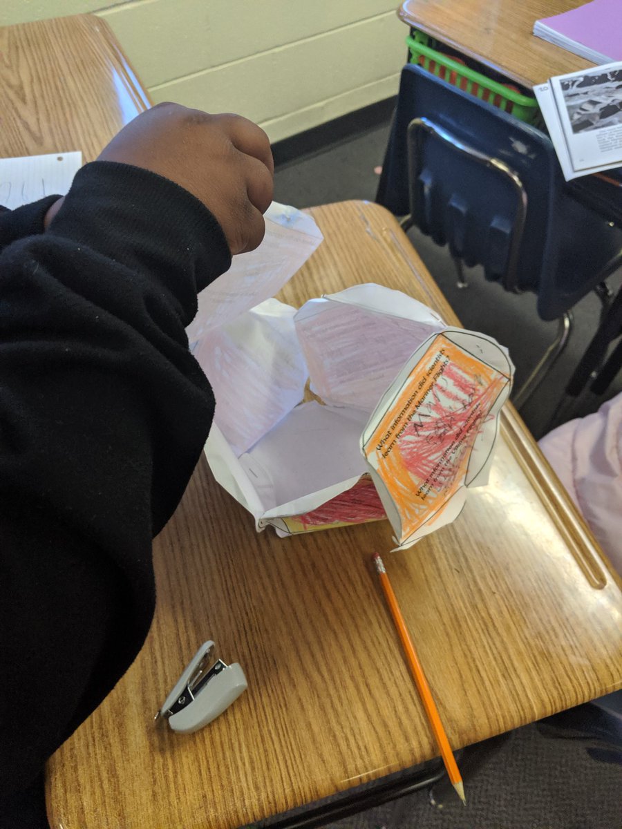 KohlersKids's tweet photo. Doing our Mars project to go with our reading. These students have worked hard building a Mars Blooms ball, making a informative project they chose, and getting ready to present Friday. #SpaghtIsGreat #WPSFutureReady #GoSolarWithMrsKohler https://t.co/R7gx6KGtj1
