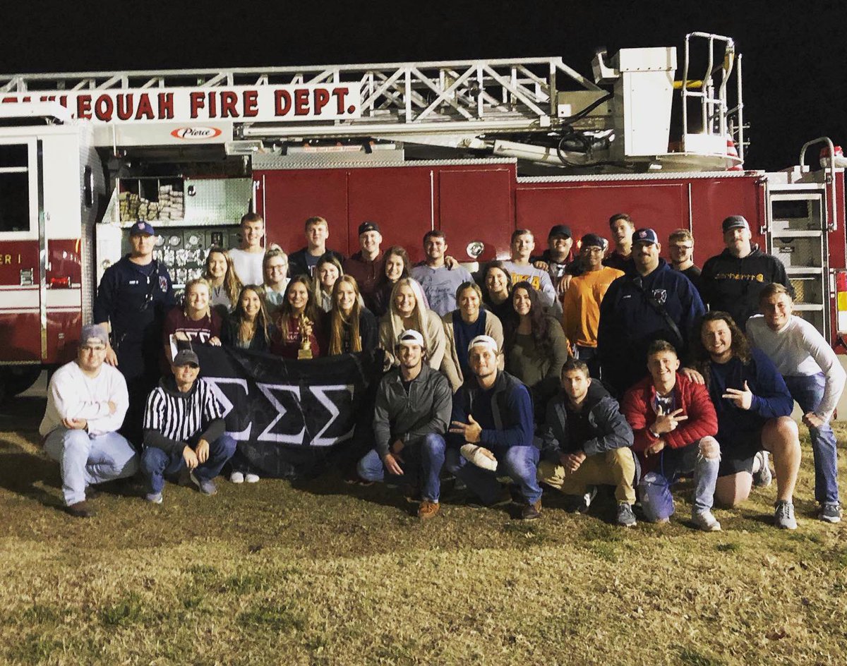 PIKEThetaEp's tweet photo. Fireman’s Challenge was a blast tonight! Huge shoutout to all of the participating sororities that helped us raise over $1,400 for @Helpincrisisinc!  And congrats to the ladies of @TriSigmaAI_NSU for winning the event! https://t.co/uybVSCyBhY