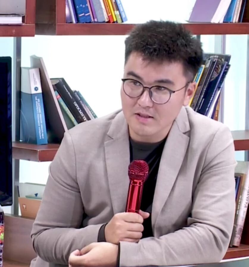 turuu06's tweet image. Мундаг залууг дэмждэг шүү