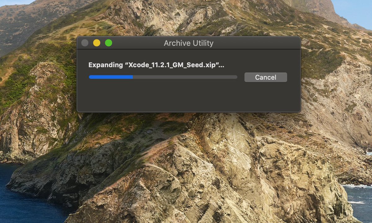 sbills15's tweet image. Xcodeは凄く時間がかかっています〜😠😠😠 #Xcode11
