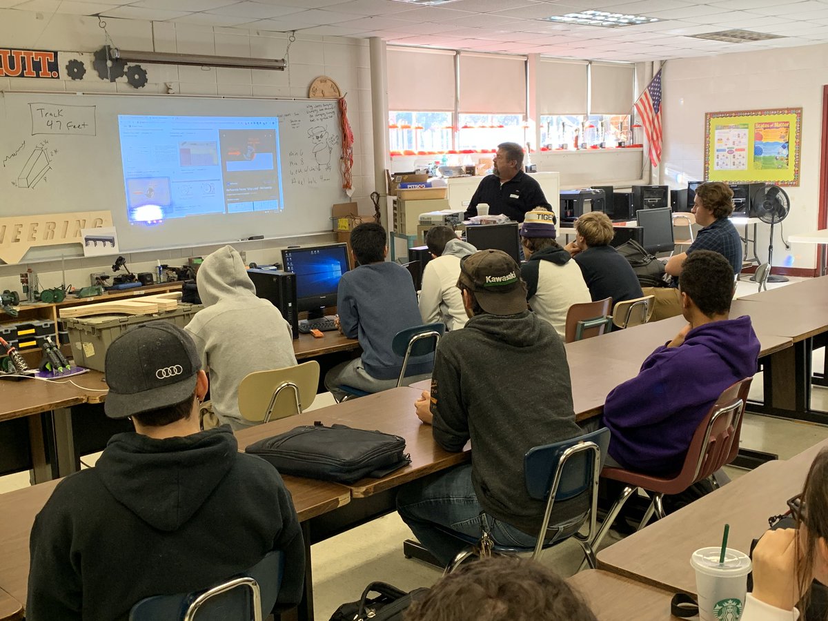 bronco_steam's tweet photo. Logging some WBL hours today at BHS! Special thank you to Ed Aldrich, a 42 year veteran of machining and CNC who taught the students, and teacher, a few things about Speeds and Feeds on our CNC Mill! #BroncoEngineering #ThanksDad #NeverStopTeachingLearning @BHSBroncos https://t.co/XweJInUDns