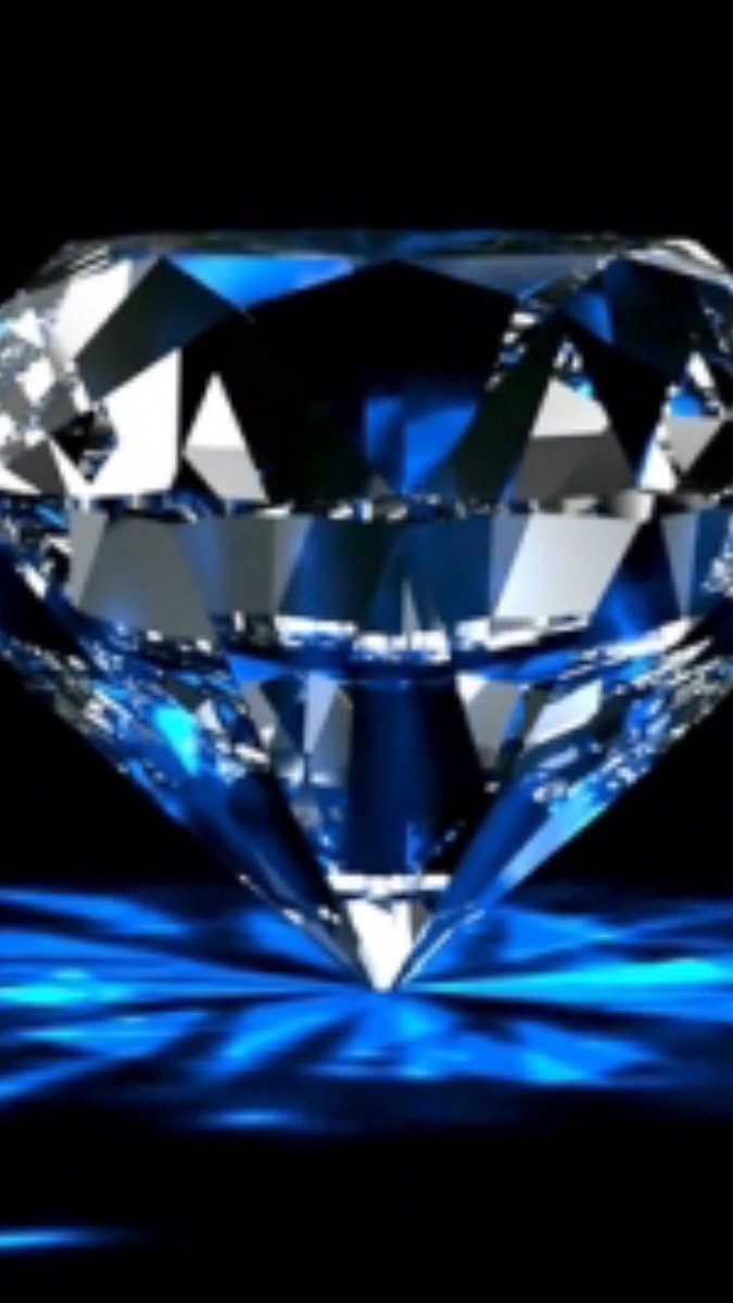 ladieswhorock's tweet photo. #LWR19 because sparkle is a state of mind @ladieswhorock @BerrysNewcastle @LaDiDaMag @DeloitteUK @TBFevents https://t.co/NGlQNOZeF1