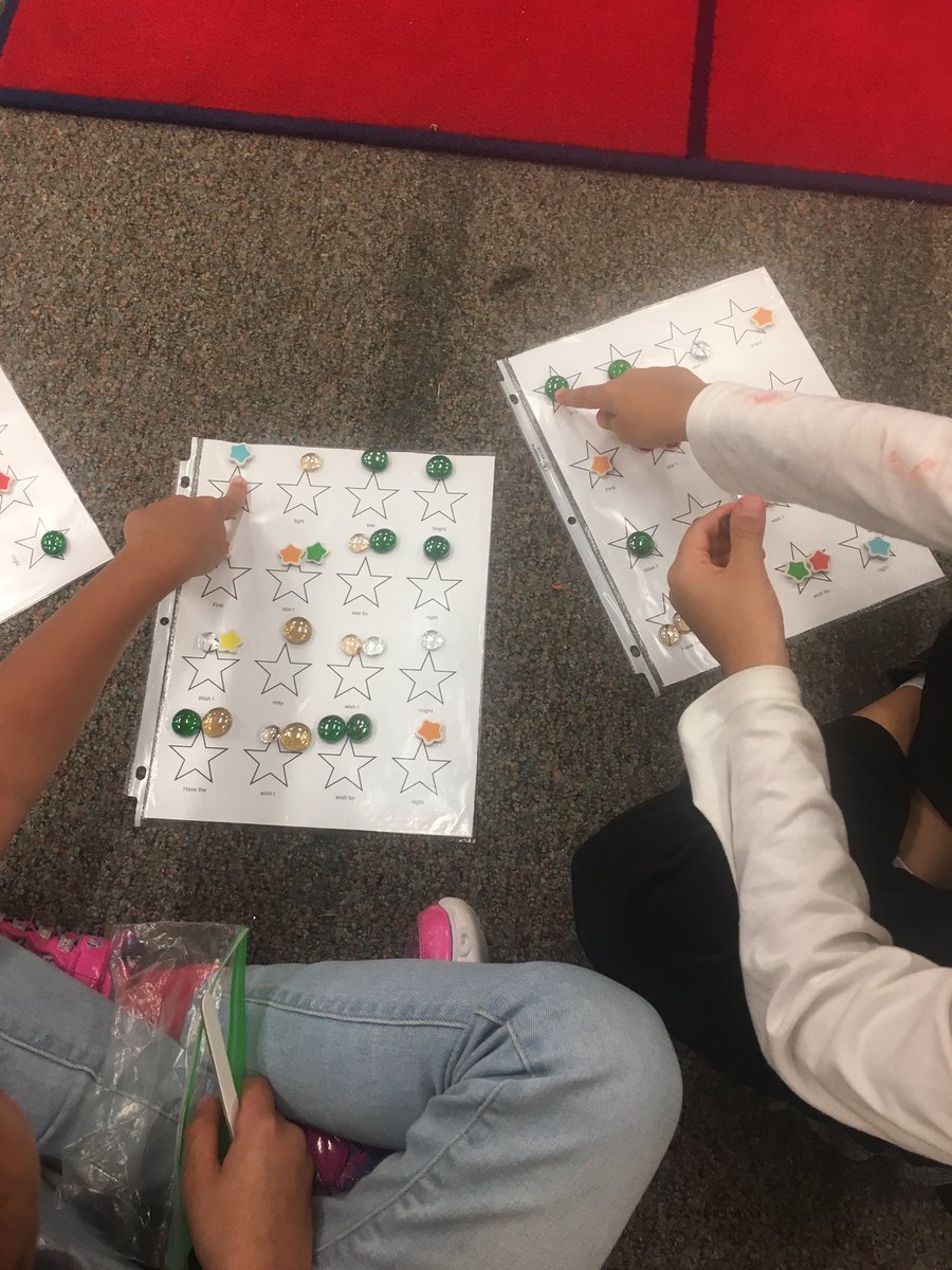 Working through “the way the words go” with Starlight Starbright in 1st grade! #pfisdynamic <a href="/PfISDfinearts/">PfISD Fine Arts</a> <a href="/WindermereES/">Windermere ES</a>