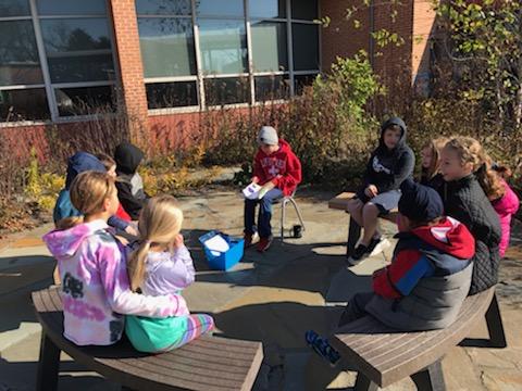 lizmachado68's tweet image. It always warms my heart to see third grade and kindergarten students share a special moment and make connections through stories in books! #beartavernpride #chestnuttrees #makingconnections @tinaovermanbt