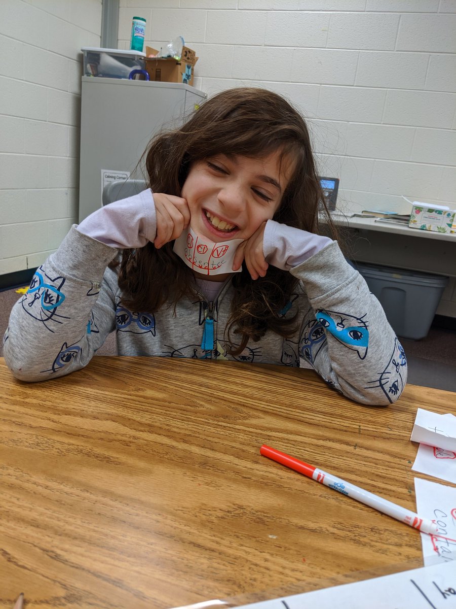 Gilbert4C's tweet photo. Look at these talented students who ripped and read HUGE words today! @FHRRavens1 https://t.co/lJ70XZxFnO