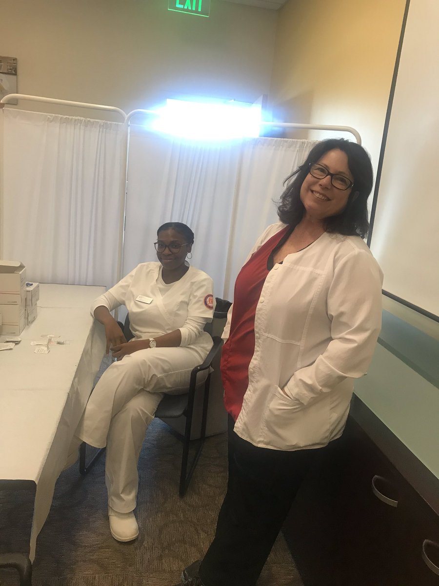 Doc_Fost's tweet photo. Professor Dong and Professor Gronka along with our HIT 2 students participate in Georgia Tech’s Flu Campaign @SONatCSU https://t.co/RjlRzG0NA1
