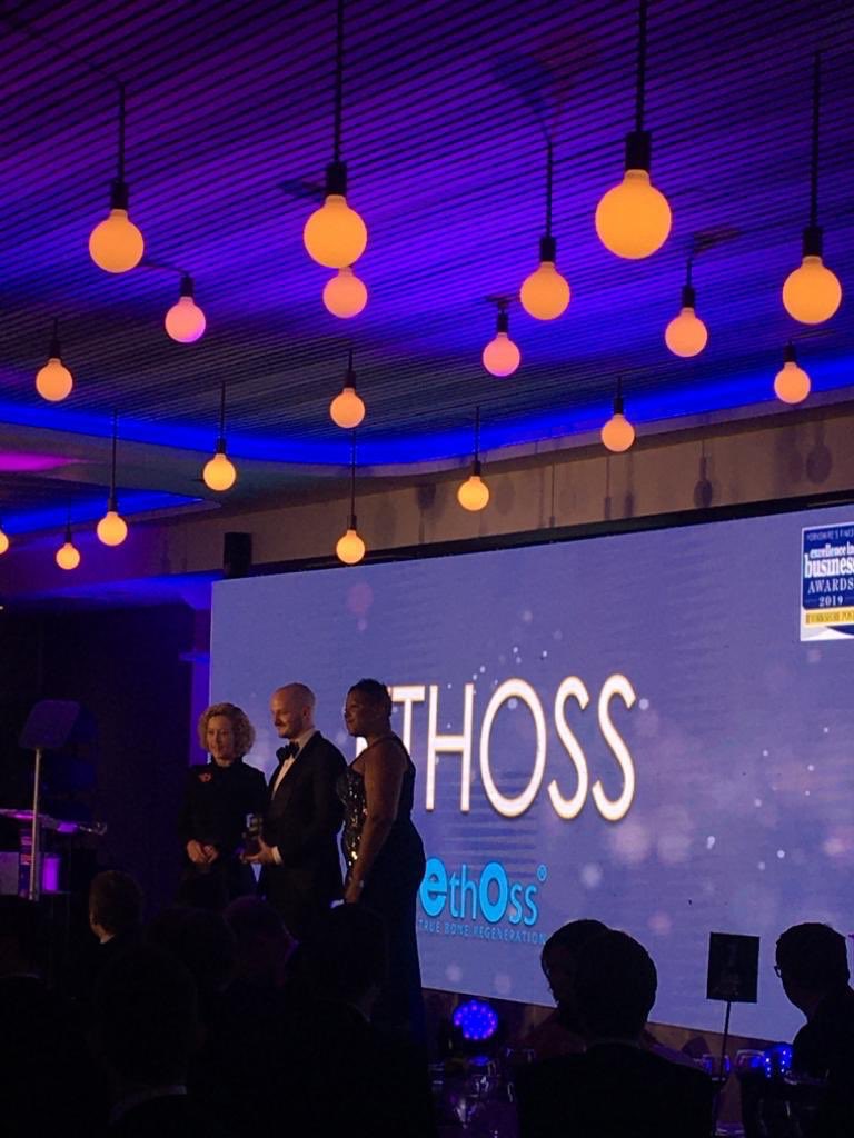 Another award for EthOss! We are honoured to win the @yorkshirepost Excellence in Business Award for Young Business of the Year. Thank you to the judges and organisers! #ethoss #ypbiz19 #awards #dentist #bonegrafting #yorkshire