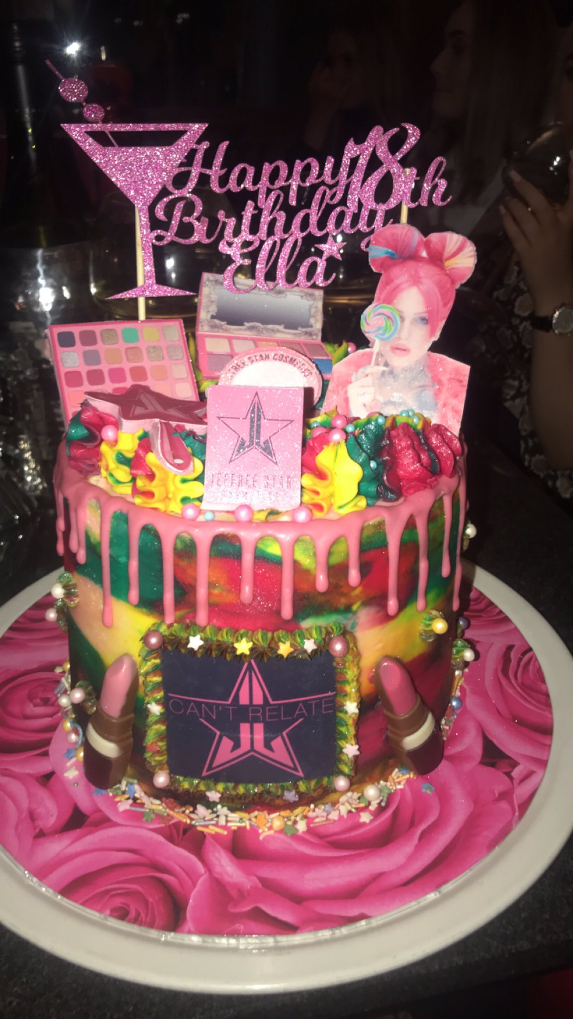  Happy birthday to me with my Jeffree Star inspired cake  