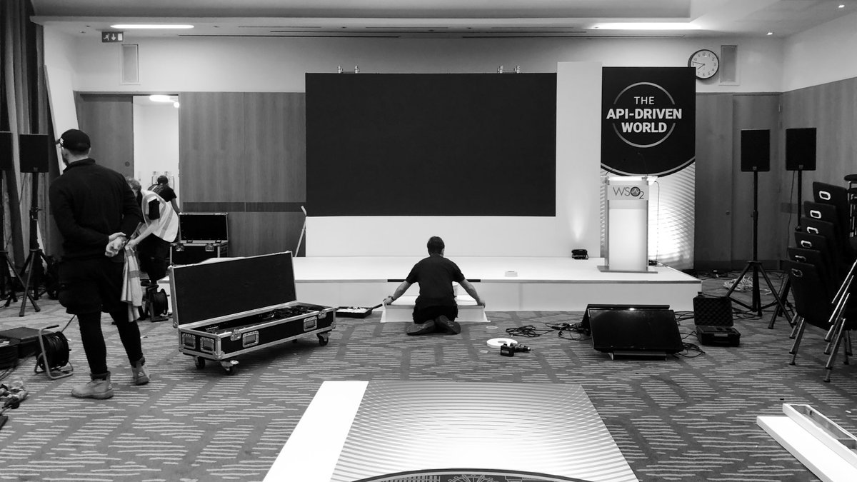 Lemonzestevents's tweet image. A late night in London for some of #teamzest - getting ready for some #conferencemagic tomorrow.