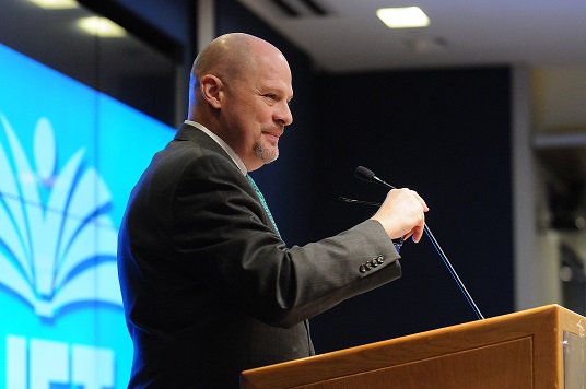 UFT's tweet image. What we negotiated in the 2018 contract was a series of new steps and deadlines to resolve the overages in every district, so only the most intractable cases go to arbitration. #ClassSize uft.org/news/opinion/l…