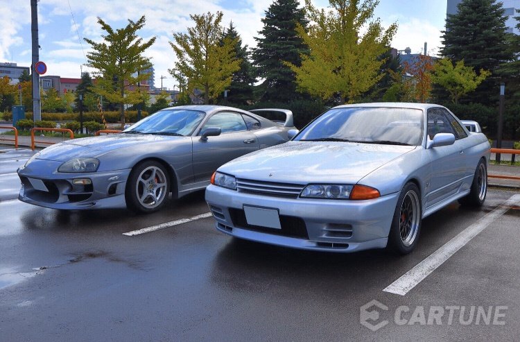The thing was that pushing it wider AND bumping its engine size up to 2.2l ended up shoving the JDM Prelude into "luxury car tax" territory… which is bad place to be in if your mid-tier FWD sports coupe meant to duel with Silvias is now sharing the ring with SKYLINES and SUPRAS.