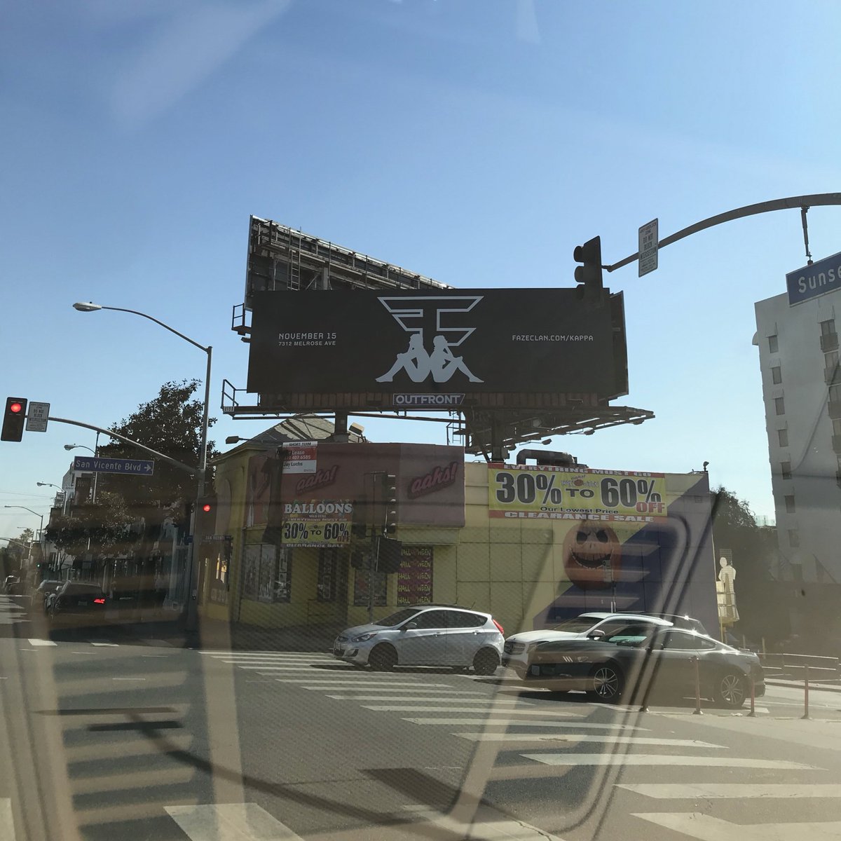 FaZeClan's tweet photo. FaZe Clan by Kappa,
As seen on Sunset Boulevard

#FaZeUp https://t.co/Wzh7Nn3jsN