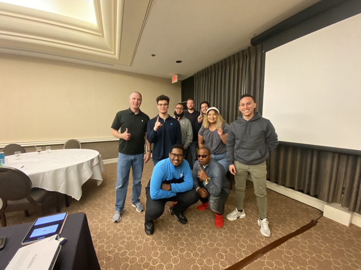 We had a great time at the apple master training! <a href="/Evc6523/">Erika Castro</a> <a href="/ATTWoodbridge/">AT&T Portables Woodbridge</a> @Jordan_ATTAR <a href="/ATTPortablesRAN/">AT&T Portables Ranson</a> <a href="/ATTPortablesDTC/">AT&T Portables Dulles Town Center</a> @ChristianC_ATT @DaijuanDavisSr <a href="/Ciara_Wills/">cwills</a>