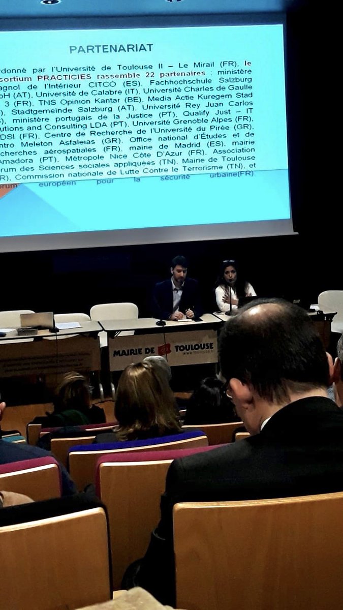 euro_practicies's tweet photo. Rencontres du projet PRACTICIES à Toulouse #citoyenneté #éducation et #prévention . Intervenants: M. Jean Claude Dardelet (vice-président Toulouse Métropole)#RAN Mme. Michèle Hassen #EFUS M. Marti Navarro #Practicies Mme. Rasha Nagem /Pr.Seraphin Alava https://t.co/JLXAmdEo0k