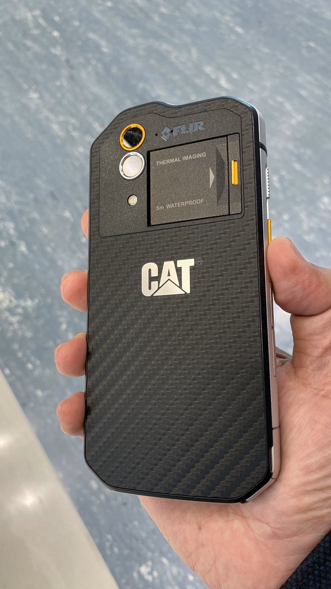 mai3531's tweet photo. Unexpectedly got this CAT S60 of secondhand at the IOSYS in Akihabara today, and it's an interesting the thermal imaging camera. BTW, I am in Itami airport.
#IOSYS #イオシス #CATS60 @iosys_official @iosys_omote https://t.co/qItj34sgis
