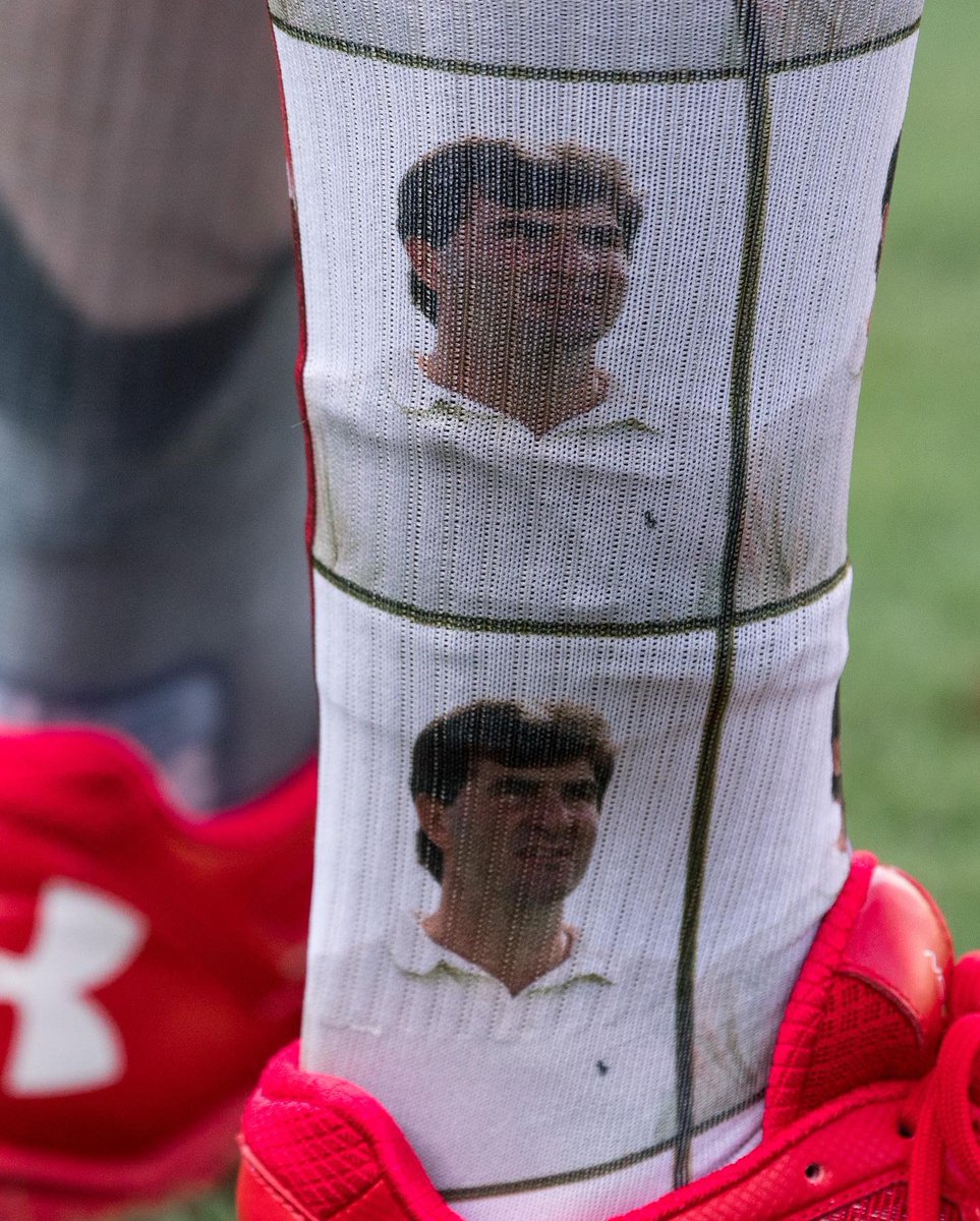 ocysf's tweet photo. It’s #WackyWednesday! Got ur crazy socks? @MikeTrout has his & @TMead2002 is feelin all the ❤️ See u next week @Angels fans!
•
RSVP: https://t.co/cpCn5aRD6E
•
#OCYSF2019 #OCYSF48 #OCYSF #TheHaloWay #TimMead #Legend #MLB #BaseballHall #AngelsWeekly #Angels #Loyalty #MikeTrout https://t.co/RNE4L4uAdo