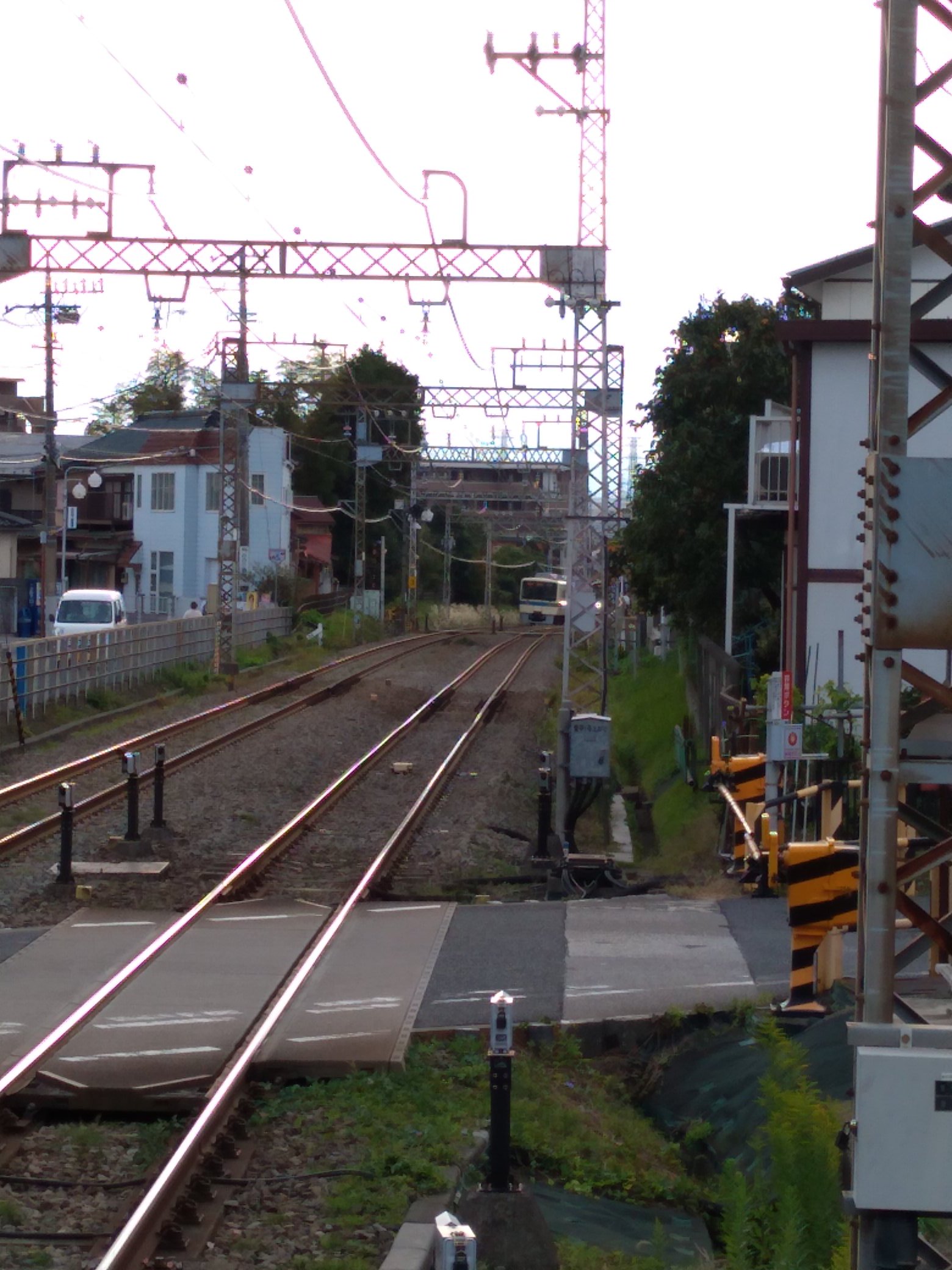 小田急小田原線の本厚木駅～伊勢原駅間で人身事故が起きた現場画像