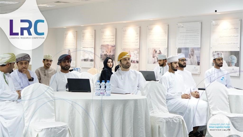 OmanLogCenter's tweet photo. مستعدين؟

يلا نبدأ..

أول تجمع للمشاركين في مسابقة البحوث اللوجستية..

Ready ?

Let’s Start..

First gathering for Logistic Research Competition participants ..

#ResearchLogistics 
#RnD
#ASYAD https://t.co/7GB1FiIbaT